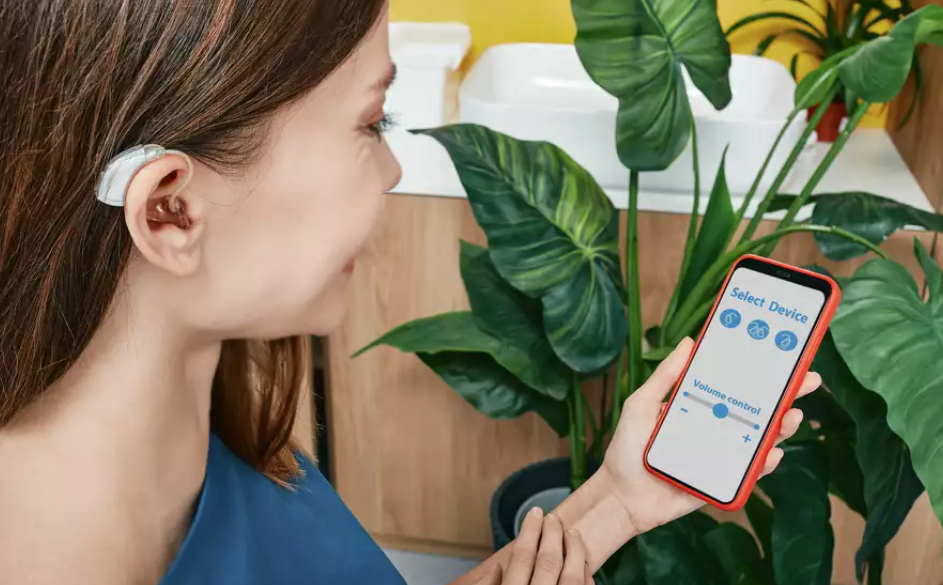 What are the Advantages and Disadvantages of Bluetooth Hearing Aids