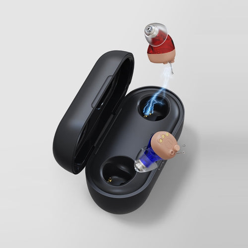 Rechargeable hearing aids charging in case